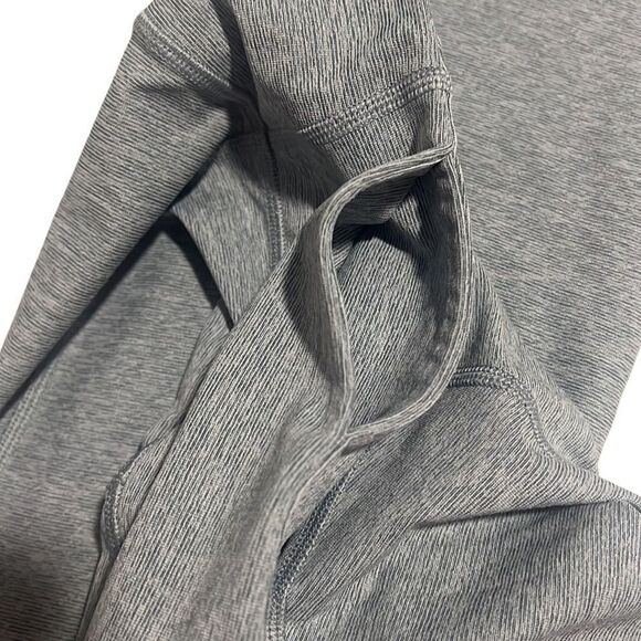 Outdoor Voices Blue Gray Calf Women's Leggings Size Medium - Picture 4 of 9